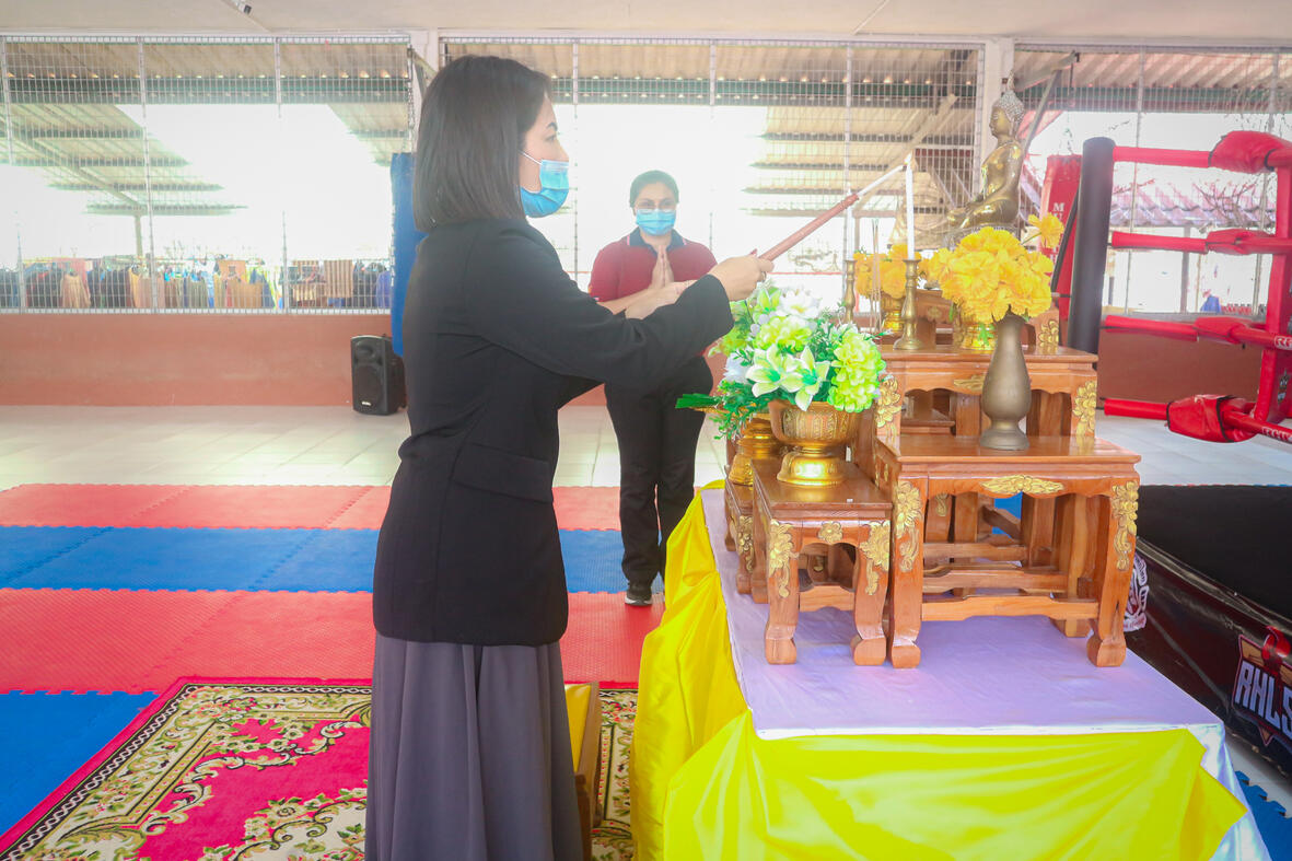 RHLS HOLDING - Supporting boxing activities at Pra Yom Sor Binlah Gym, Pak Panang Prison RHLS HOLDING - Supporting boxing activities at Pra Yom Sor Binlah Gym, Pak Panang Prison